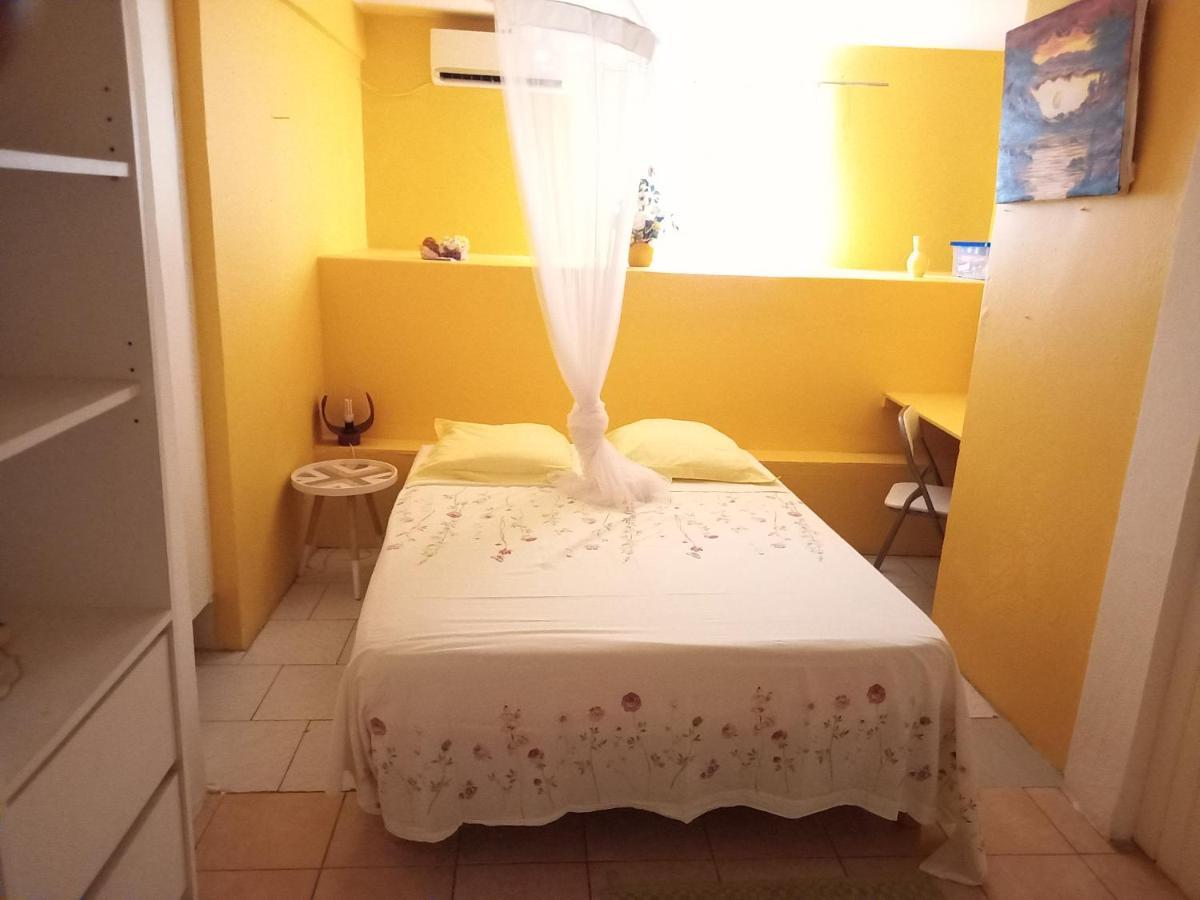 Bel Appartement - Proche Des Plages De Sainte Anne Eksteriør billede